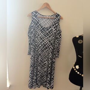 Susan Graver cold shoulder flowy dress